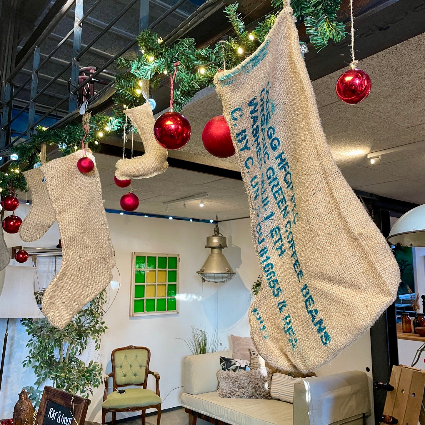 Julesokker af genbrugte kaffesække