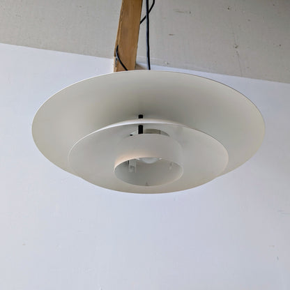 Her ses lampen fra nedefra