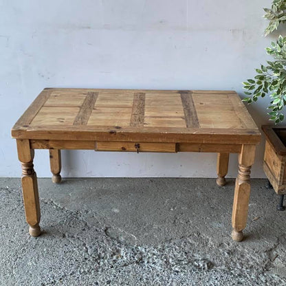 Mexikansk skolebord, skrivebord, entrebord, spisebord, plantekasse af genbrugsmaterialer, skammel, skolestol, genbrug, patina, Råt&Godt - fordi mennesker og materialer fortjener en chance til