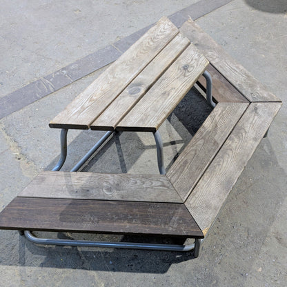 Trappe af træ og metal