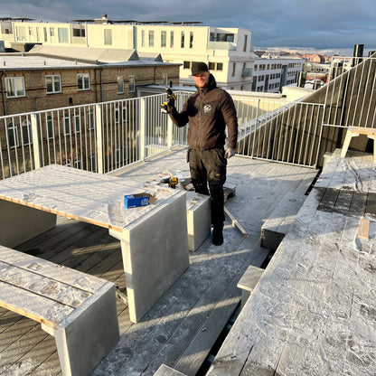Bord til udeområde i beton og træ – R&G Urban Concrete