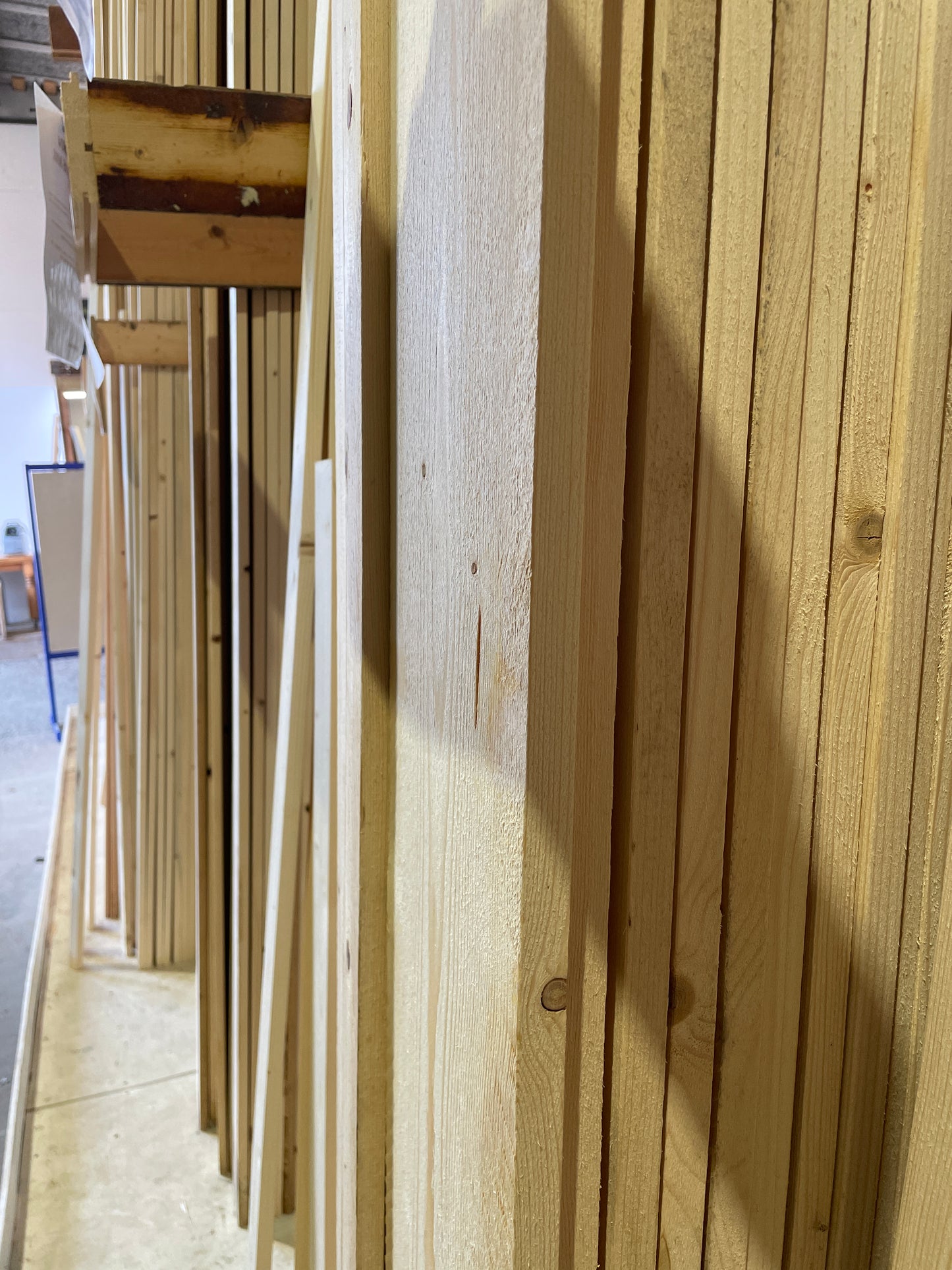 Her ses et close-up af vores produkt Superwood SW04 21 x 190MM