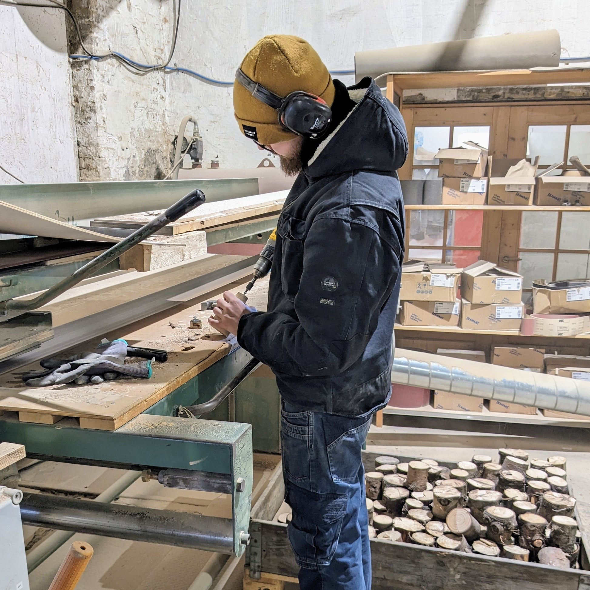 Her kan man se hvordan tilblivelsen af maskotterne ser ud 